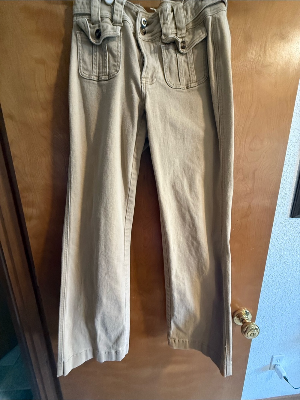 Women’s Beige Wide-Leg Jeans